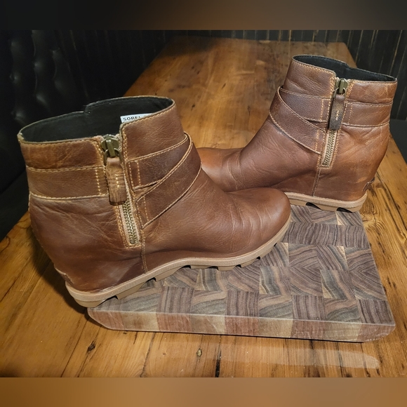 Sorel Joan of Arc Wedge Boots Brown size 9 - Picture 7 of 10